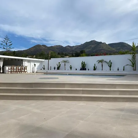 Palmeras Holiday home